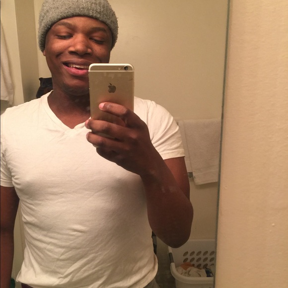 Meet your Posher, Darius - Picture 1 of 1